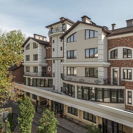 Zentrum Hotel Chisinau Bagian luar foto