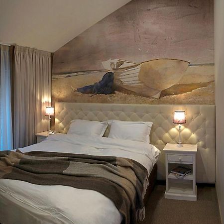 Zentrum Hotel Chisinau Bagian luar foto