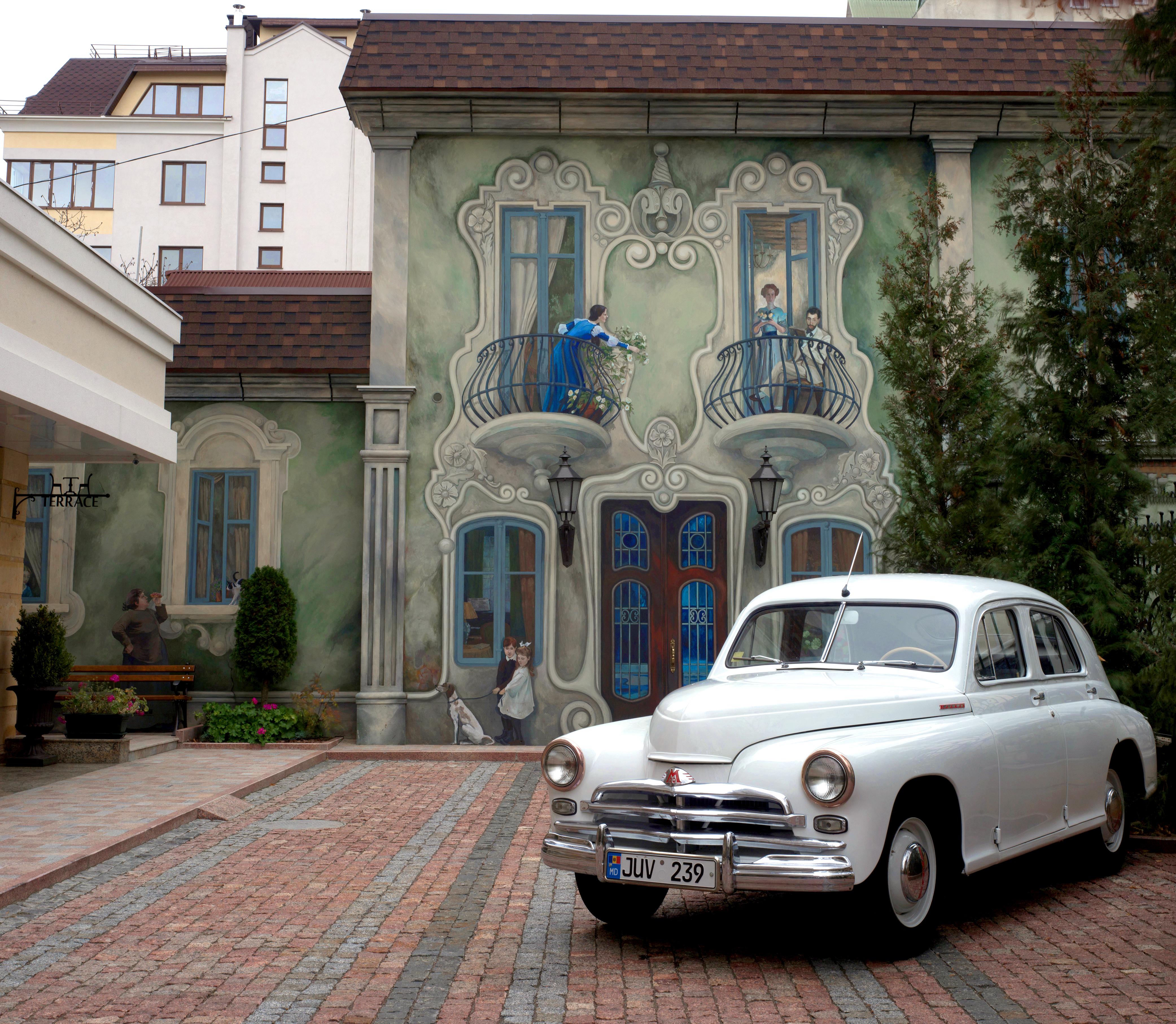 Zentrum Hotel Chisinau Bagian luar foto